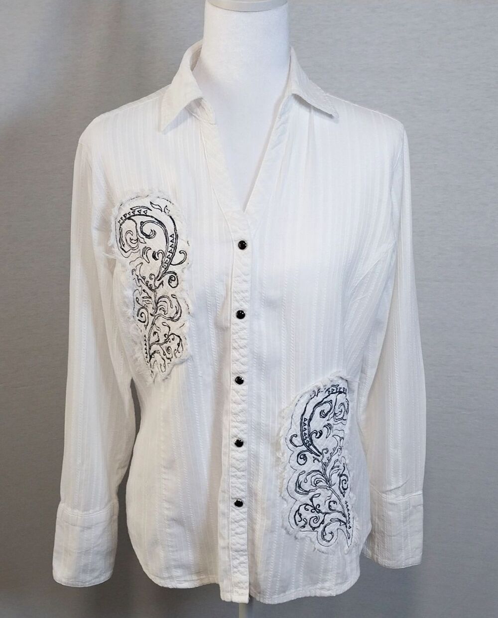 Cowgirl Up White Western Button Down Shirt Black Embroidered Scroll Patch Size M